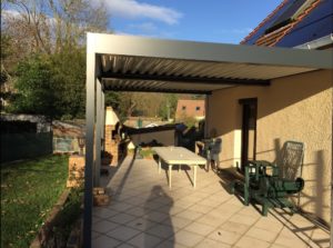 Installation d'une pergola en Essonne à Forges les Bains _Weisz