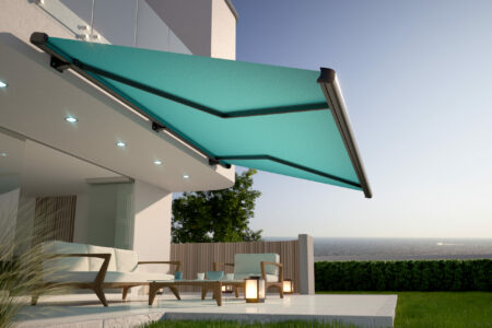 WEISZ- . Expert installation stores toiles sur mesure atypique
